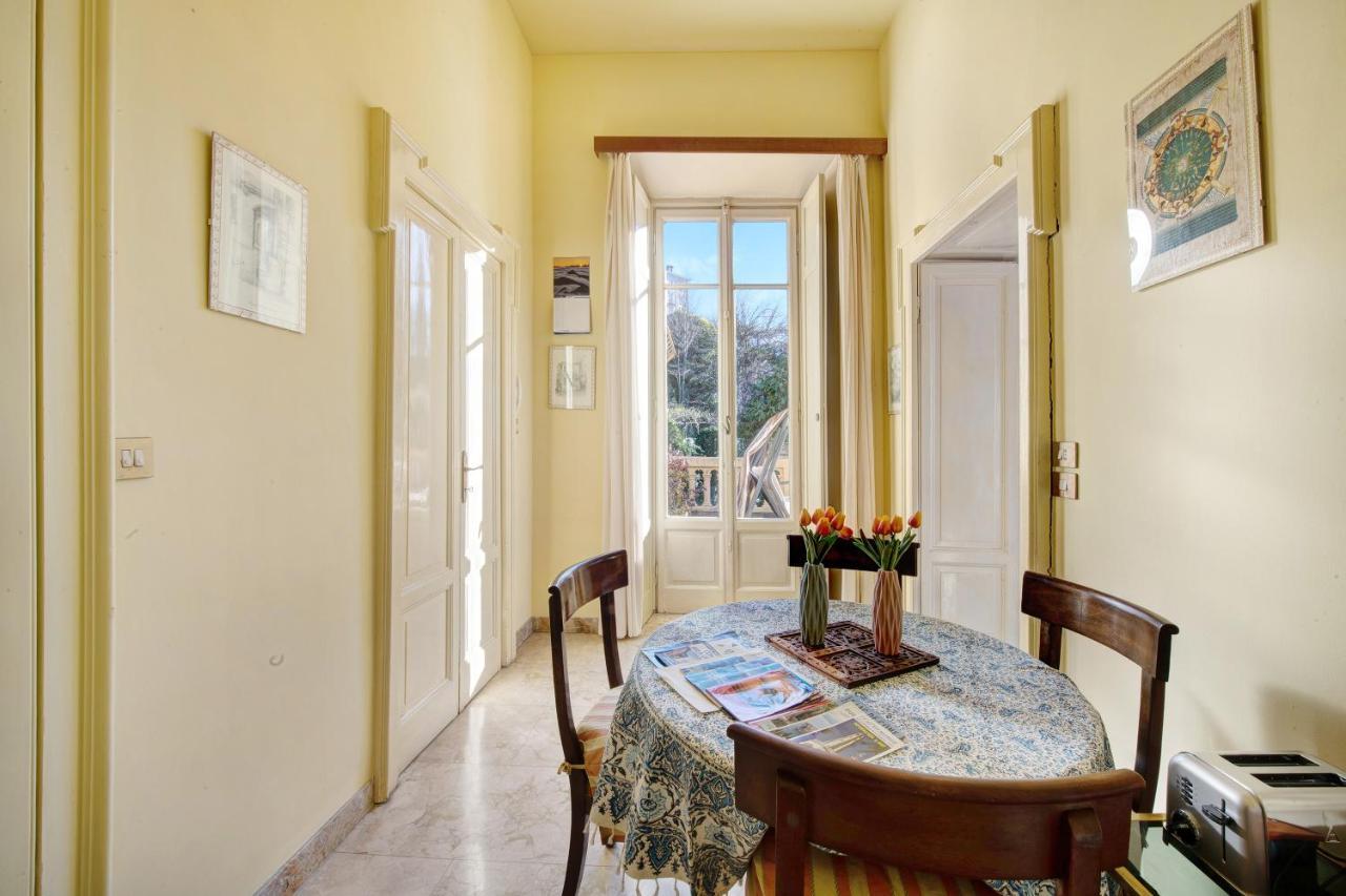 App Mughetto In Villa Marchello Brunate Exterior foto
